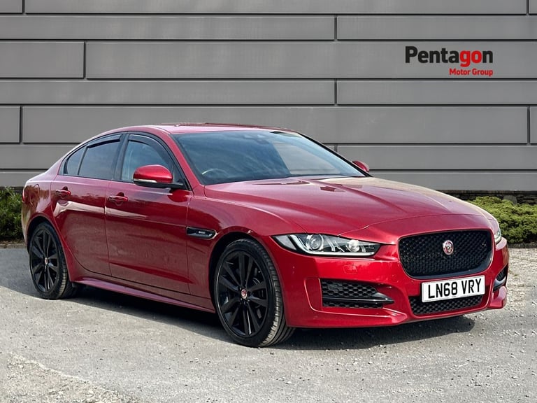 image for  Jaguar Xe 2.0i Gpf R Sport Saloon 4dr Petrol Auto Euro 6 s/s 250 Ps Petrol