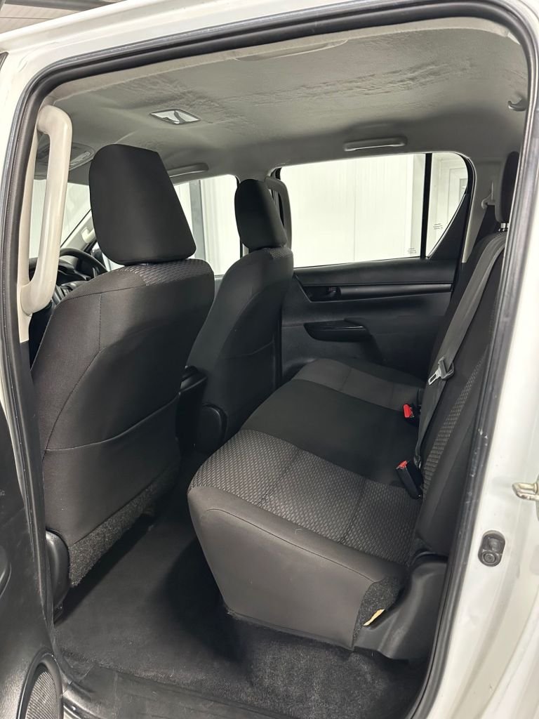 2020 70 TOYOTA HI-LUX 2.4 D-4D ACTIVE PICKUP DOUBLE CAB 4DR DIESEL MANUAL 4WD EU