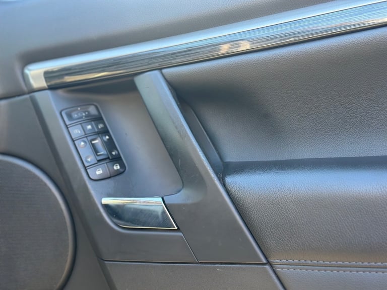 2009 Vauxhall Vectra 1.9 CDTi 16v Elite 5dr HATCHBACK Diesel Automatic