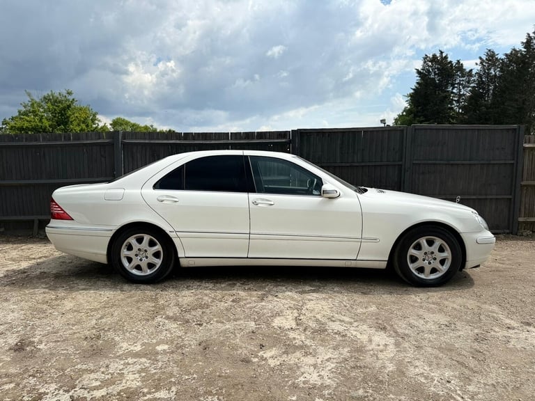 2002 Mercedes-Benz S-Class S320 4dr Auto VERY LOW MILES + IMPORT + 1 OWNER + CLEAN CAR Saloon Pet...
