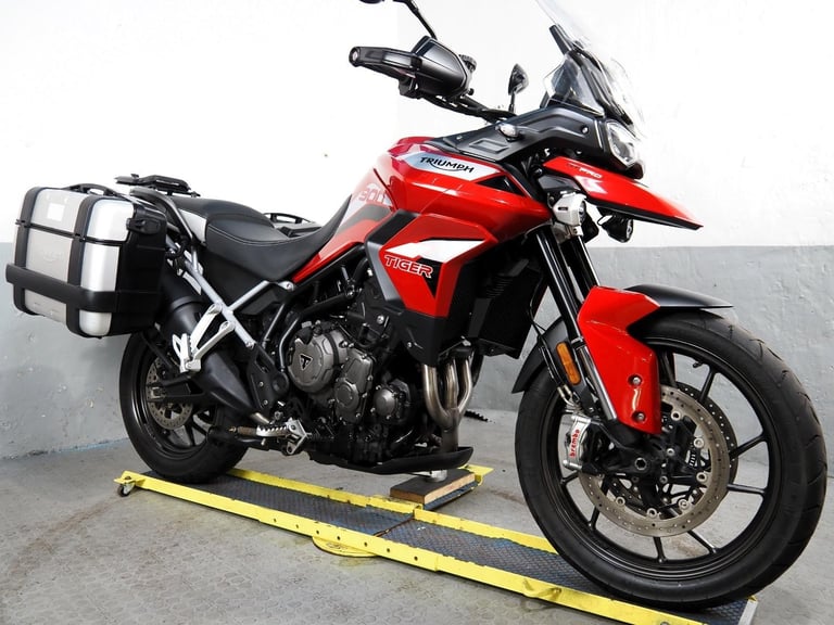 2021 Triumph Tiger 900 GT Pro ,with luggage fantastic value adventure bike