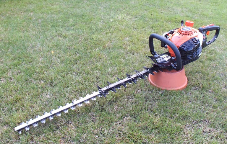 Echo HCR-185ES Double Sided Petrol Hedge Trimmer Stihl Husqvarna 