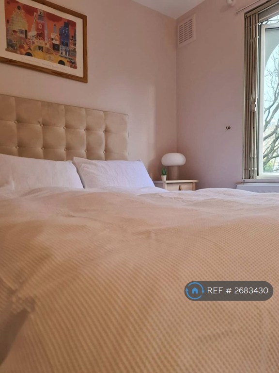 2 bedroom house in Victoria Rise, London, NW6 (2 bed) (#2683430)