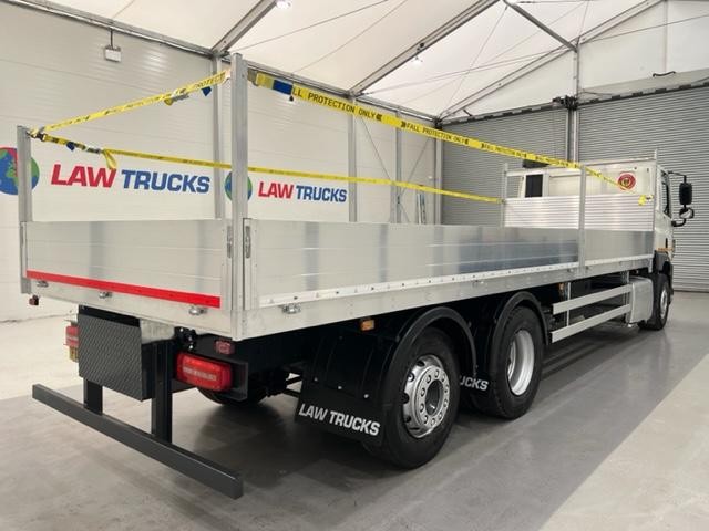 DAFCF 330 6x2 Rear Lift Dropside Scaffolding Truck
