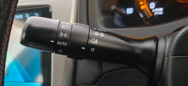 2014 Toyota Avensis 2.0 V-Matic Excel Touring CVT 5dr Petrol Automatic