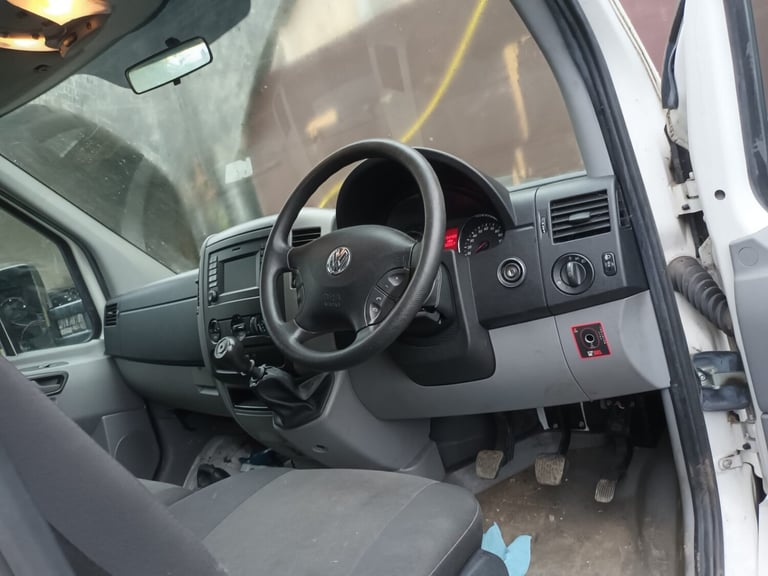 2017, Volkswagen, CRAFTER, Recovery truck, 1.9L, Manual, For sale