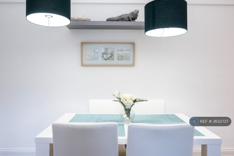 1 bedroom flat in Edgware Road, London, W2 (1 bed) (#2633737)