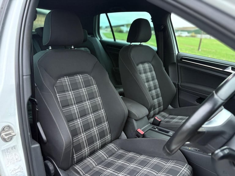 2016 Volkswagen Golf 2.0 TDI GTD 5dr [Nav] HATCHBACK DIESEL Manual