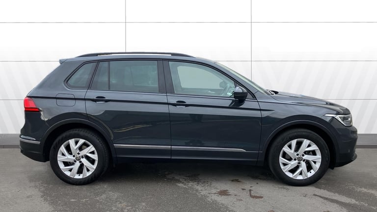 2023 Volkswagen Tiguan 1.5 TSI 150 Life 5dr Petrol Estate Estate Petrol Manual