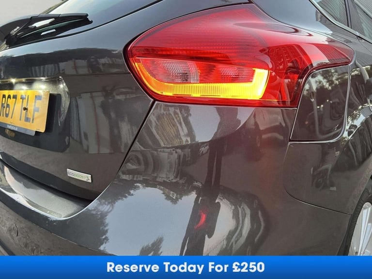 2017 Ford Focus 1.0T EcoBoost Titanium Hatchback 5dr Petrol Auto Euro 6 (s/s) (125 ps) Hatchback ...