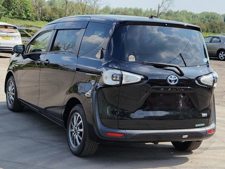  Toyota Corolla Sienta Hybrid 1.5 Auto 7 Seater ULEZ Compliant MPV Hybrid Electric Automatic