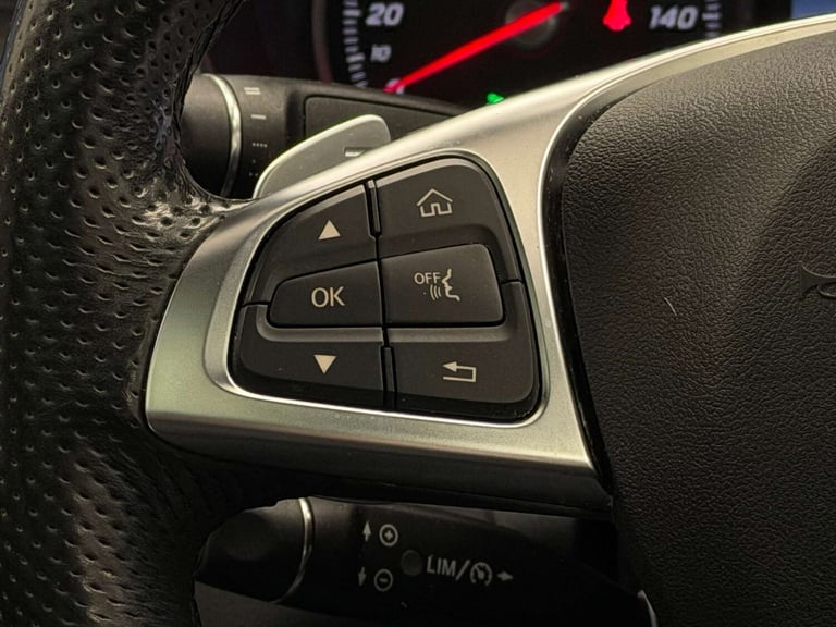 2014 Mercedes-Benz C Class C220 BlueTEC AMG Line Premium 4dr Auto SALOON DIESEL Automatic