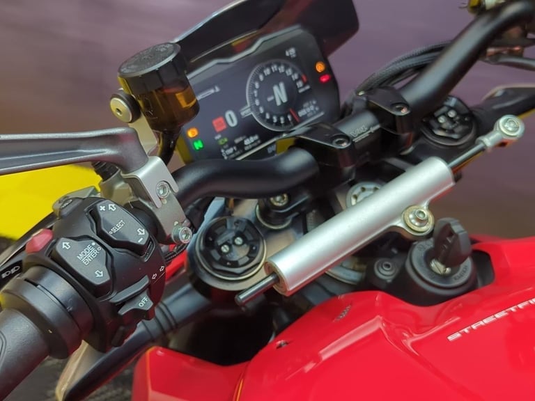 Ducati StreetFighter V4 2020 Excellent Condition FSH