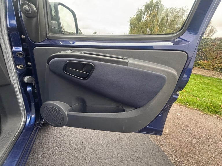  Citroen Nemo Multispace 1.4 HDi Sensodrive Euro 4 5dr Diesel Automatic