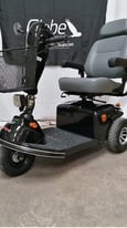 Easyrider Knightsbridge s mobility scooter like new with extras 