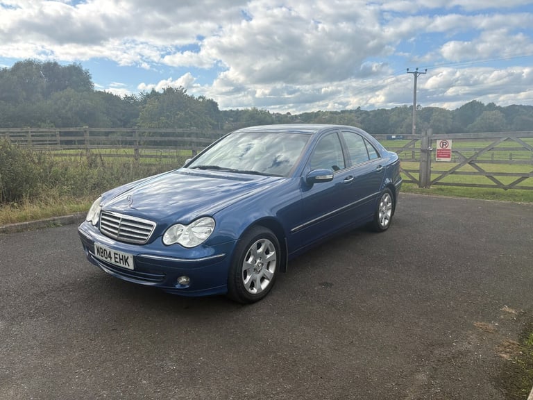 2004 Mercedes-Benz C-Class C200K Elegance SE 4dr Auto SALOON Petrol Automatic