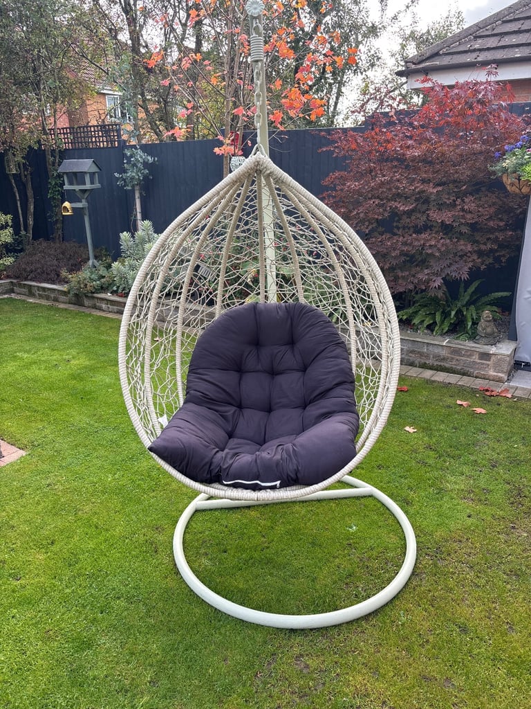 image for Egg chair 