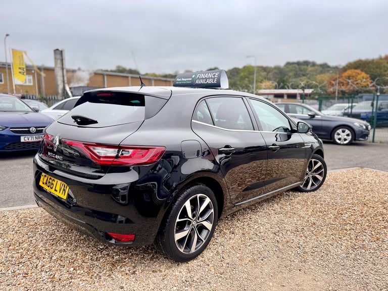 2016 Renault Megane 1.5 dCi Dynamique S Nav 5dr HATCHBACK Diesel Manual