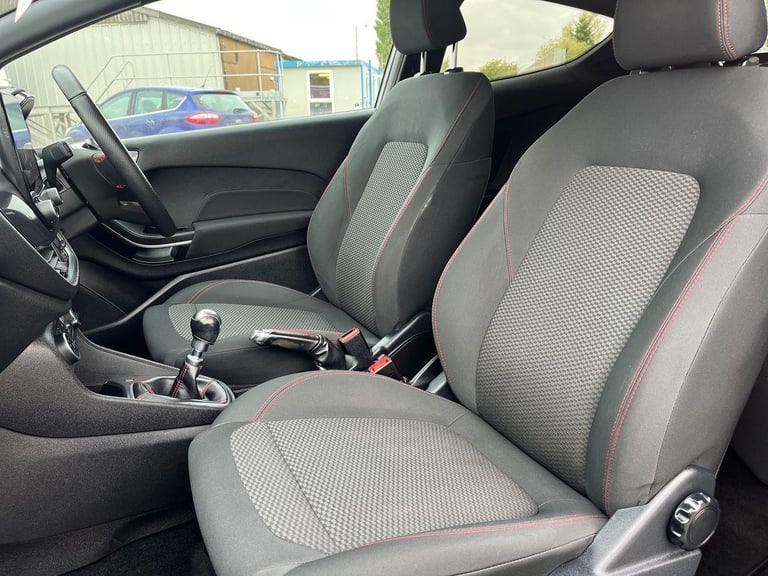 2019 Ford Fiesta EcoBoost ST-Line 3dr 6Spd 1.0L 125PS 6 Speed in Magnetic Grey