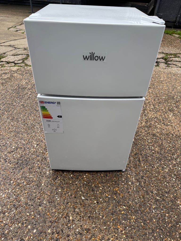 Willow Undercounter Fridge Freezer 850cm