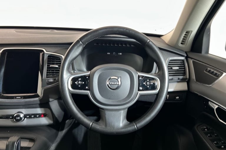 2020 69 VOLVO XC90 2.0 B5 MHEV MOMENTUM SUV 5DR DIESEL HYBRID AUTO 4WD EURO 6 (S