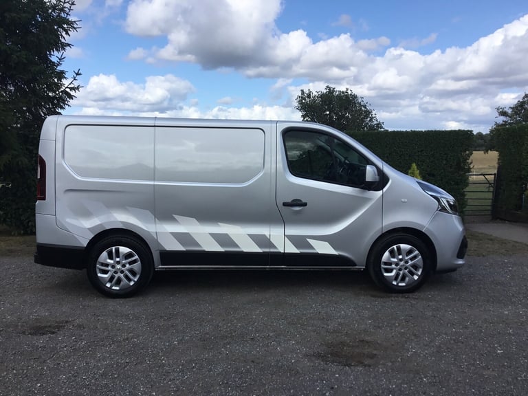 2021 Renault Trafic SL28 ENERGY dCi 120 Sport Nav Van PANEL VAN Diesel Manual