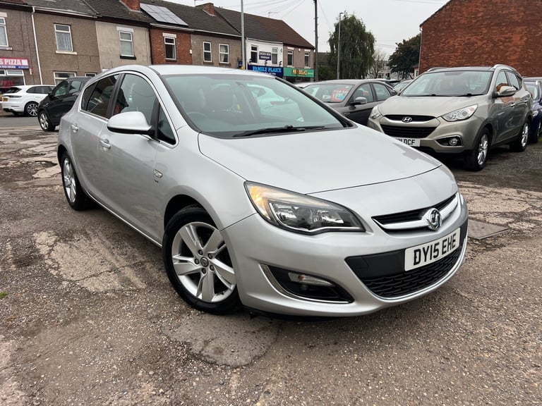 image for 2015 Vauxhall Astra 2.0 CDTi 16V ecoFLEX SRi [165] 5dr HATCHBACK Diesel Manual