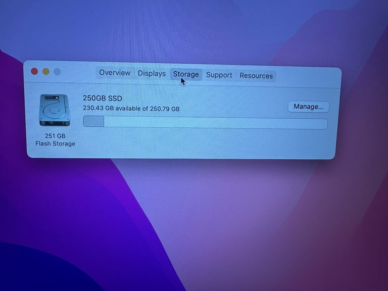 Apple MacBook Pro A1398 15" i7  16GB RAM 256GB SSD Excellent Condition 