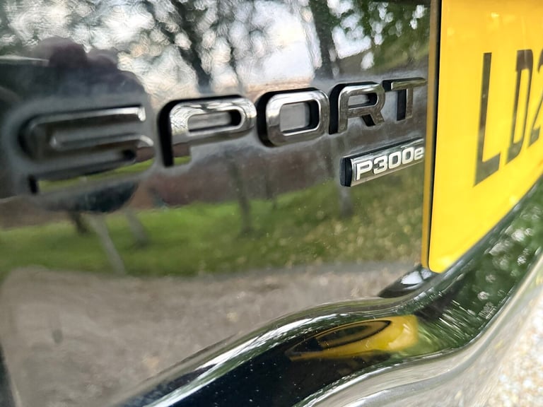 2023 Land Rover Discovery Sport 1.5 P300e R-Dynamic SE 5dr Auto [5 Seat] ESTATE PETROL/ELECTRIC A...