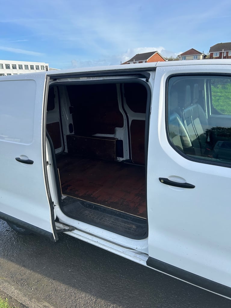 2021 Peugeot Expert 1000 1.5 BlueHDi 100 Professional Van PANEL VAN Diesel Manual