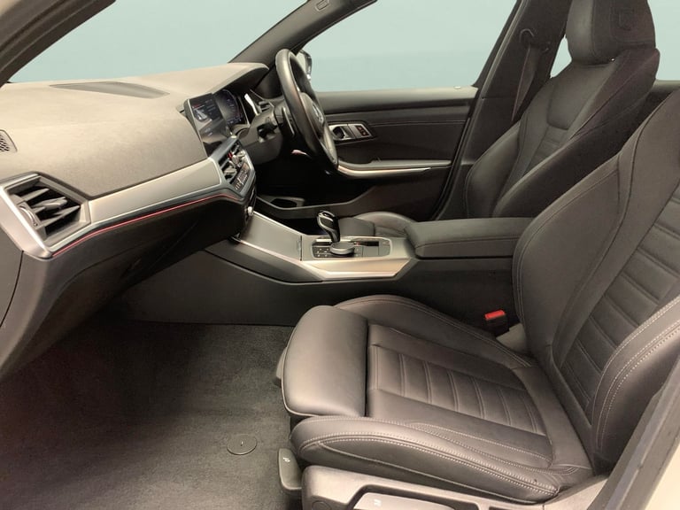 2021 BMW 3 Series 2.0 320i M Sport Saloon 4dr Petrol Auto Euro 6 (s/s) (184 ps) - INTERIOR TR Sal...