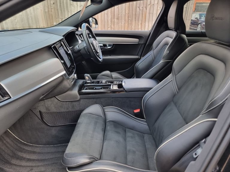 2020 Volvo S90 2.0h T8 Twin Engine 10.4kWh R-Design Plus Saloon 4dr Petrol Plug-in Hybrid  Saloon...