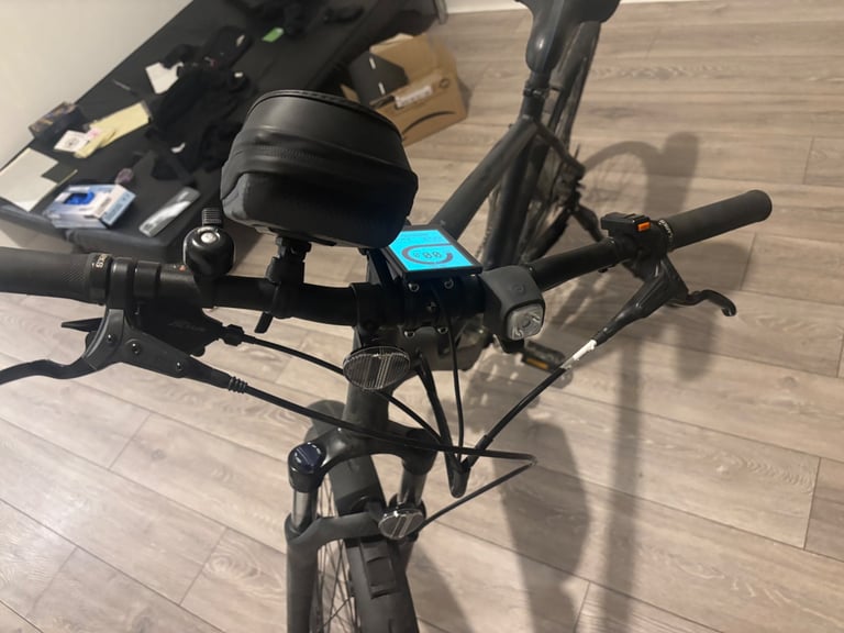 Carrera Crossfire E Mens Electric Hybrid Bike 2.0 - Frame Large