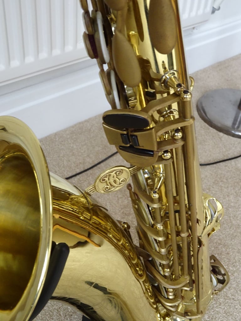 BUFFET SUPER DYNACTION TENOR, ROO PADS, NO TOP F#, HR MPC, 2 NECKS