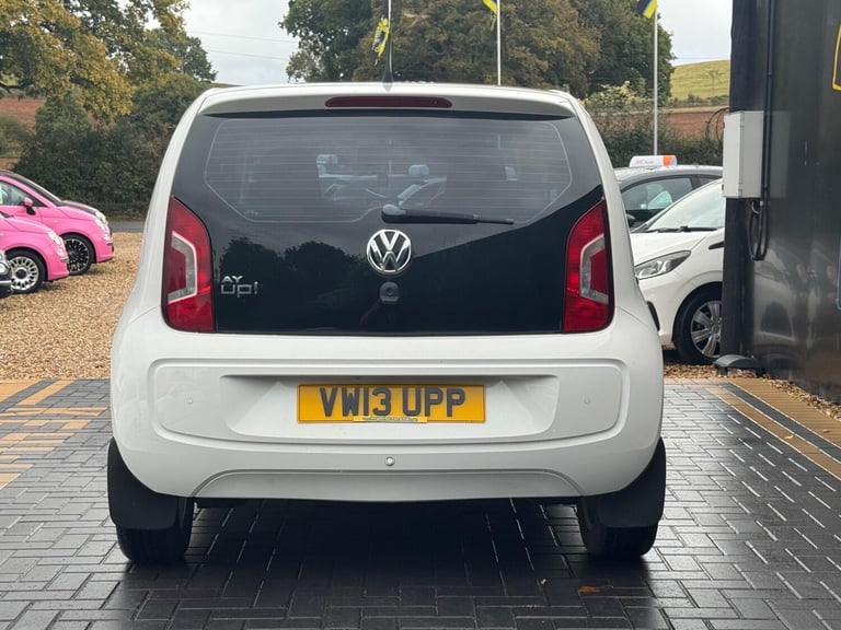  Volkswagen up! 1.0 High up! Euro 5 3dr Petrol Manual