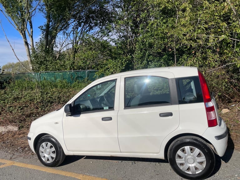 FIAT PANDA 1.2 ACTIVE 61 REG WHITE 5 DOOR MOT MARCH 7TH 2026 TAX £35 LOW INSURANCE 50+MPG
