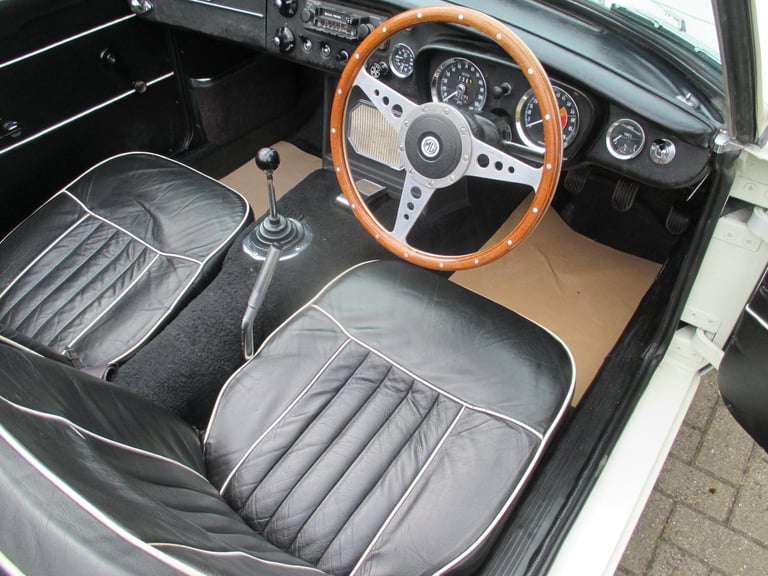 1968 MG MGC Petrol Manual