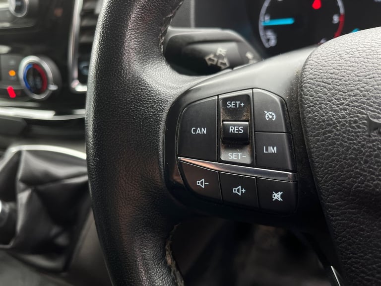 2021 Ford Transit Custom Transit Custom 2.0 EcoBlue 130ps Low Roof Limited Van Van DIESEL Manual