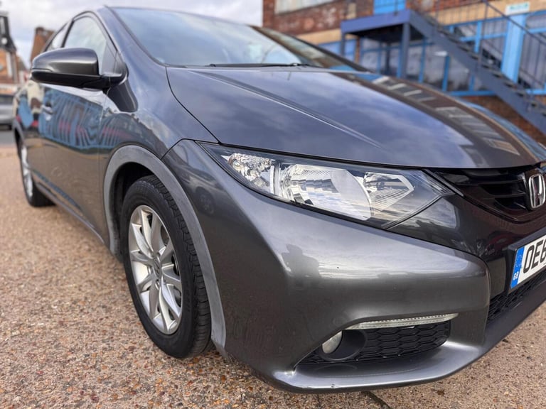 2012 Honda Civic Hatchback (2011 - 2015) Hatchback Petrol Manual