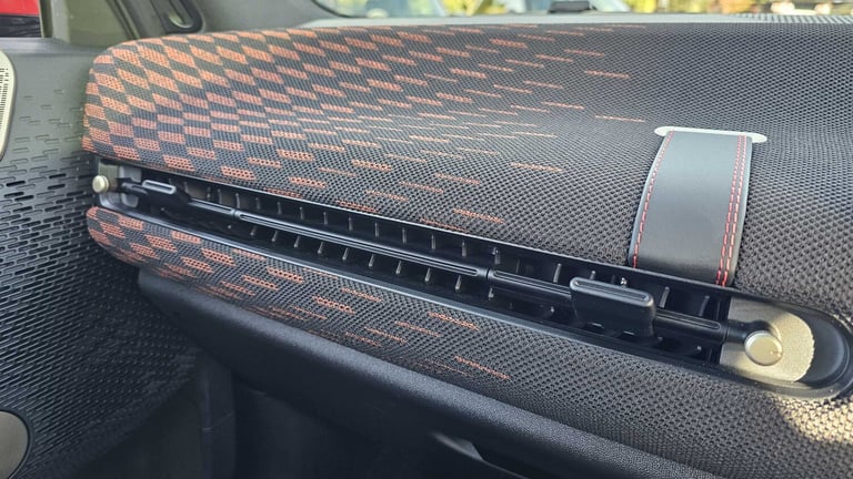 2024 MINI Cooper 160kW SE Sport 54kWh 3dr Auto HATCHBACK ELECTRIC Automatic