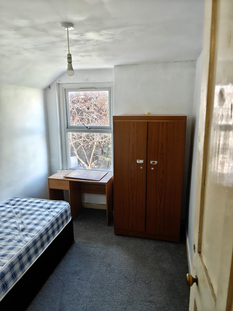Shared room 