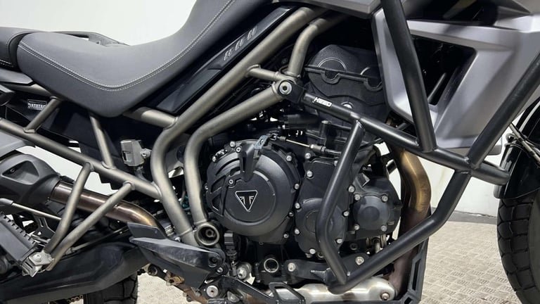 Triumph Explorer 1215 XC Adventure bike fully kitted mot warranty