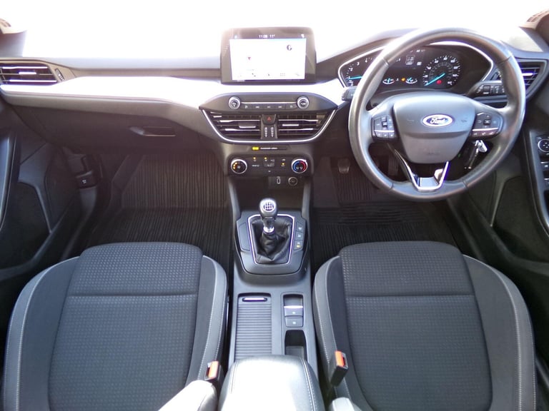 2018 Ford Focus 1.0T EcoBoost Zetec Hatchback 5dr Petrol Manual Euro 6 (s/s) (125 ps) HATCHBACK P...