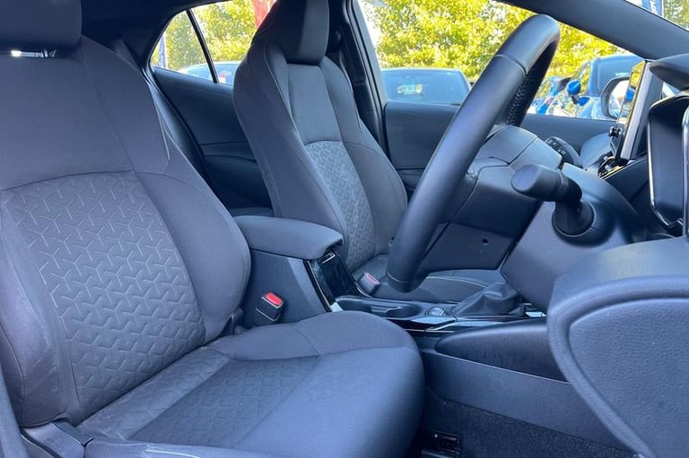 2022 Toyota Corolla 1.8 VVT-i Hybrid Icon Tech 5dr CVT HATCHBACK PETROL/ELECTRIC Automatic