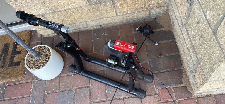 Elite turbo trainer and 