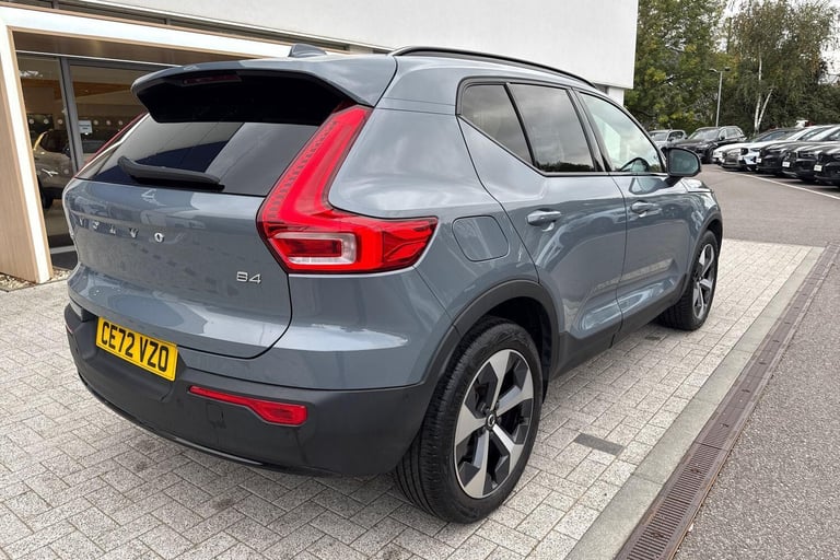 2022 Volvo XC40 2.0 B4 MHEV Ultimate SUV 5dr Petrol Hybrid DCT Auto Euro 6 (s/s) (197 ps) ESTATE ...