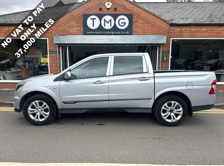 2016 Ssangyong Korando Sports 2.0D EX Pickup Double Cab 4dr Diesel Manual 4WD Euro 5 (155 ps) PIC...