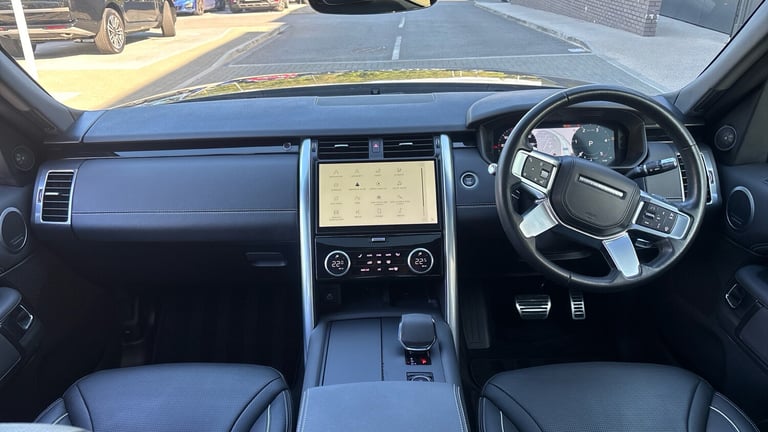 2021 Land Rover Discovery 3.0 D300 R-Dynamic HSE 5dr Auto Diesel Station Wagon Station Wagon Dies...