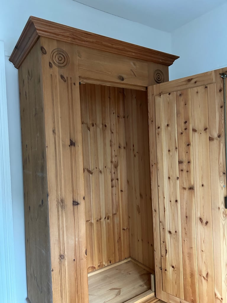 Solid oak wardrobe. 