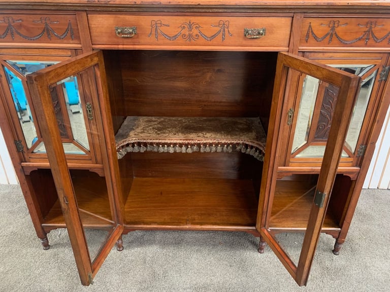 Display Cabinet/ Dresser Antique Edwardian Mirror Back Walnut 